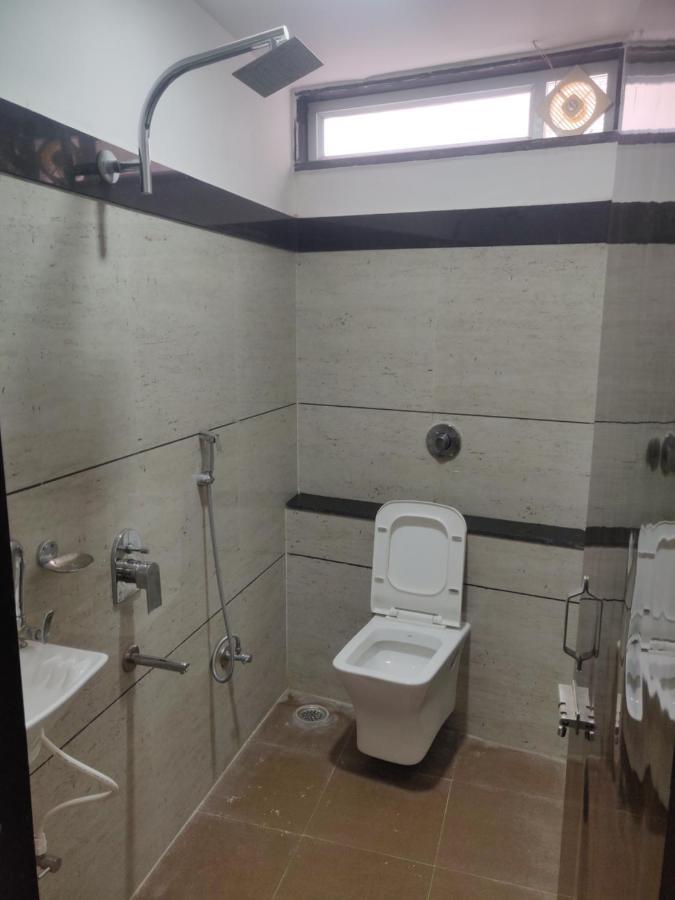 Hotel Rb Palace Indore Eksteriør billede